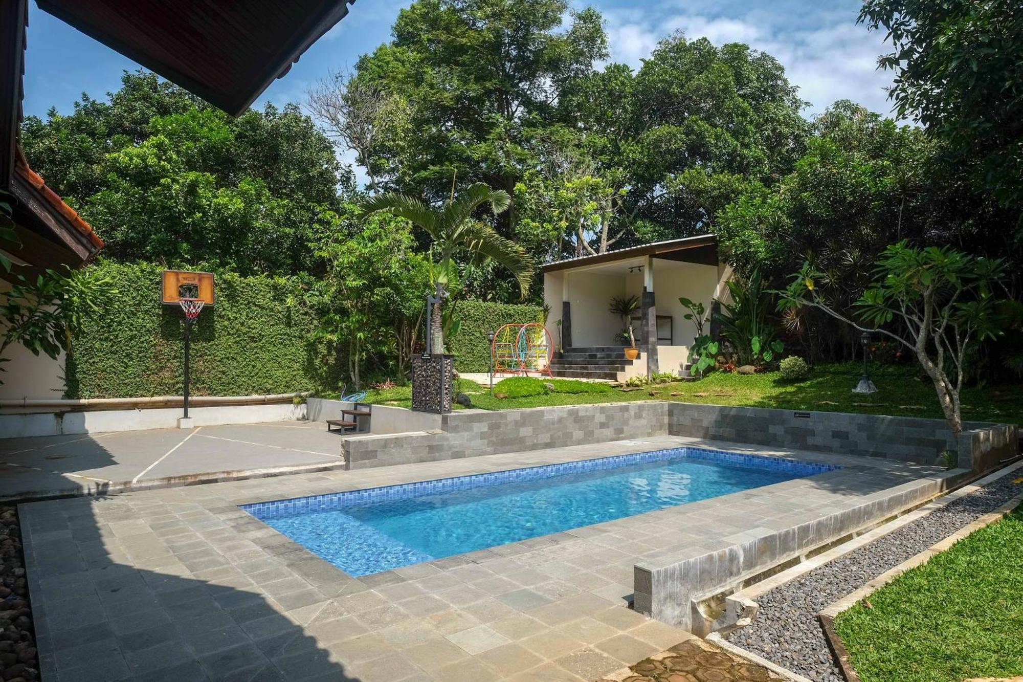 Sareh Villa By The Lavana Semarang Eksteriør billede